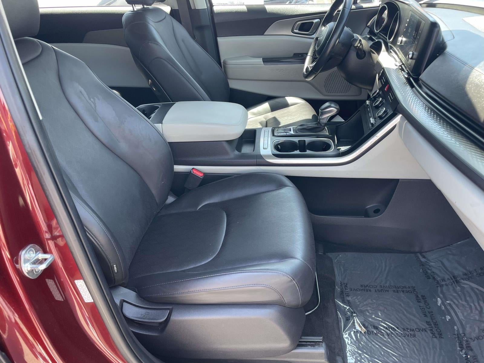 2023 Kia Carnival LX