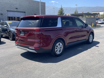 2023 Kia Carnival LX