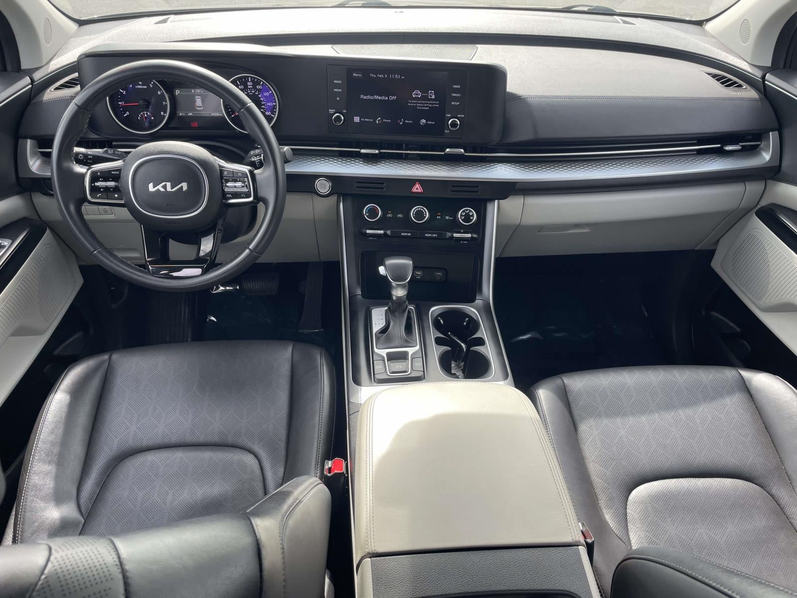 2024 Kia Carnival LX