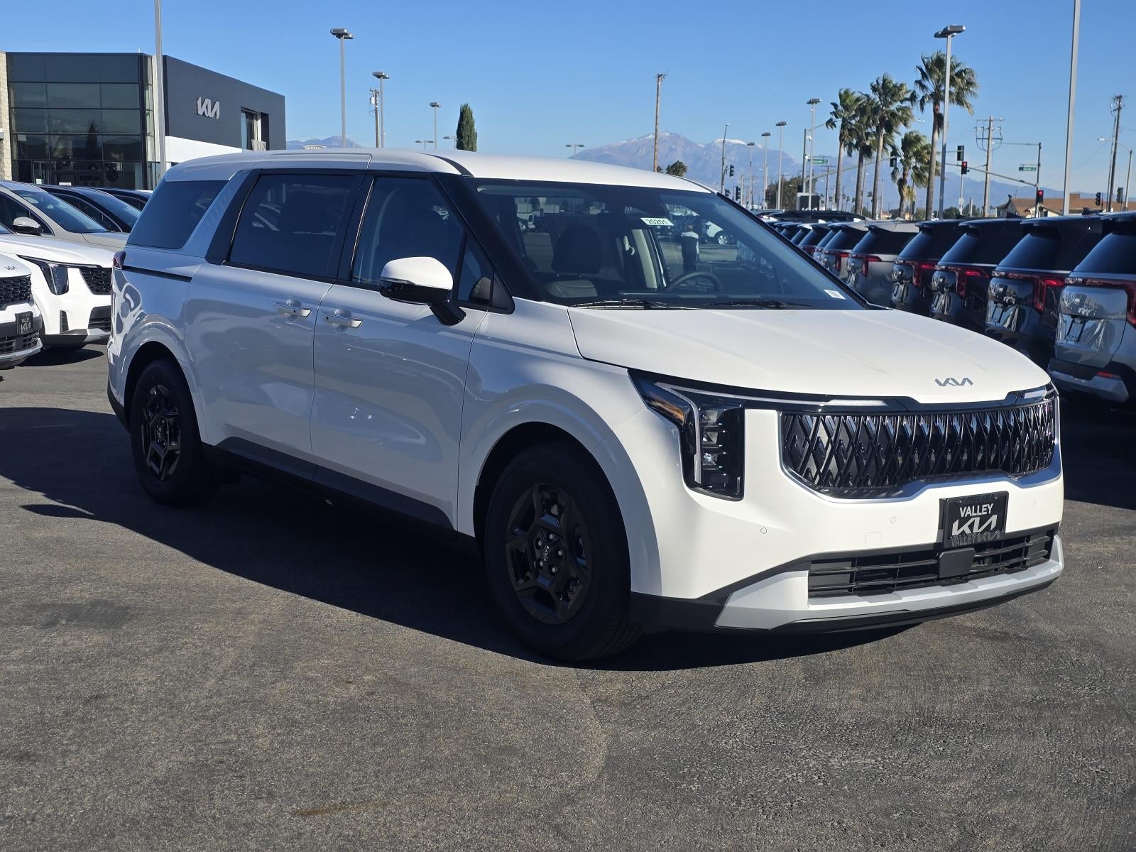 2026 Kia Carnival LXS