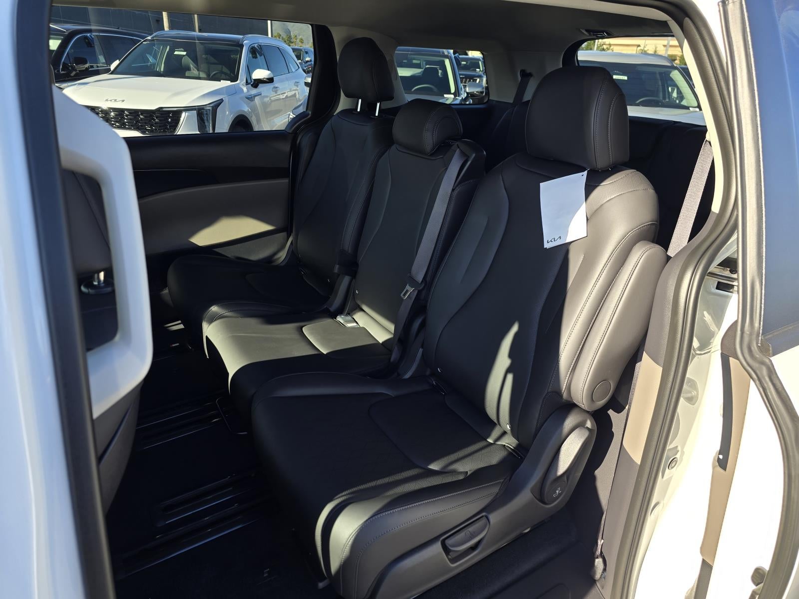 2026 Kia Carnival LXS