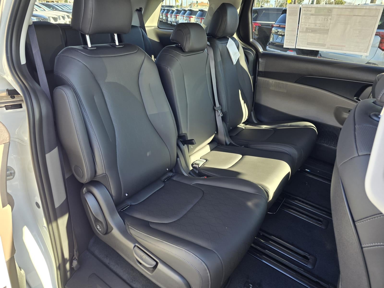 2026 Kia Carnival LXS