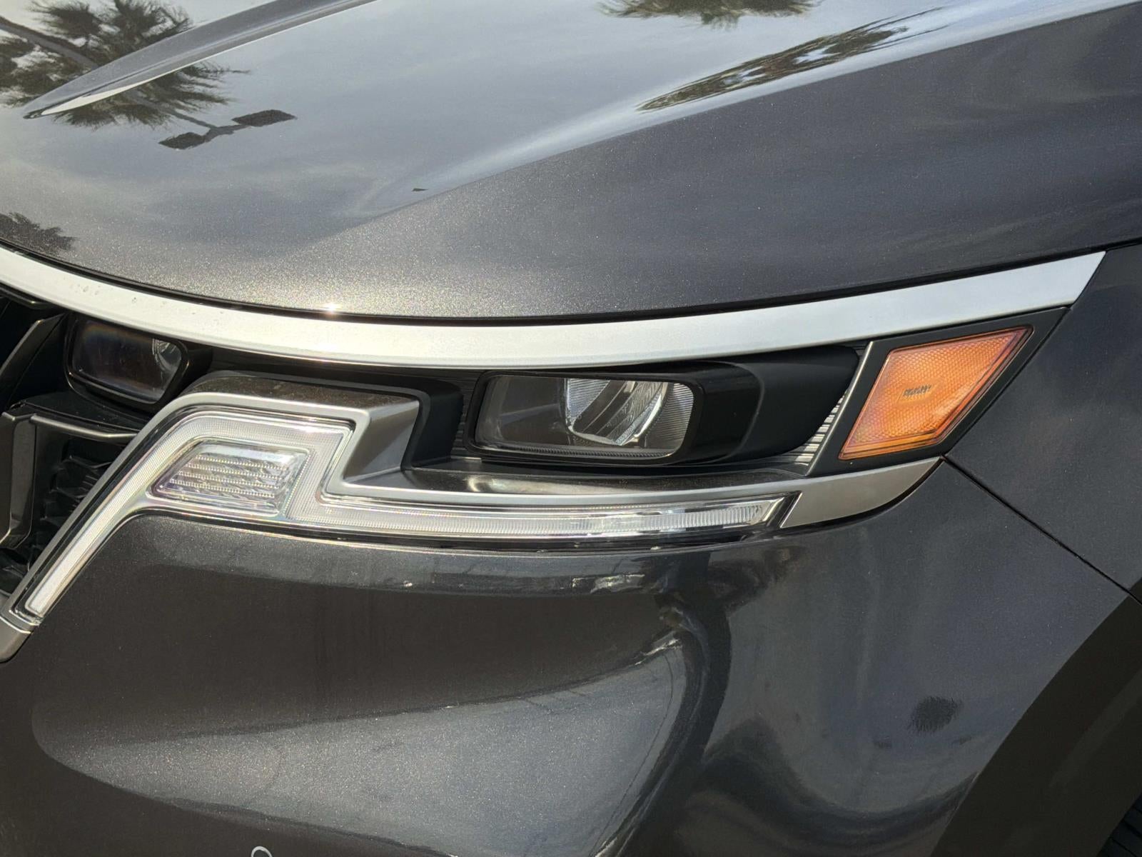 2024 Kia Carnival EX