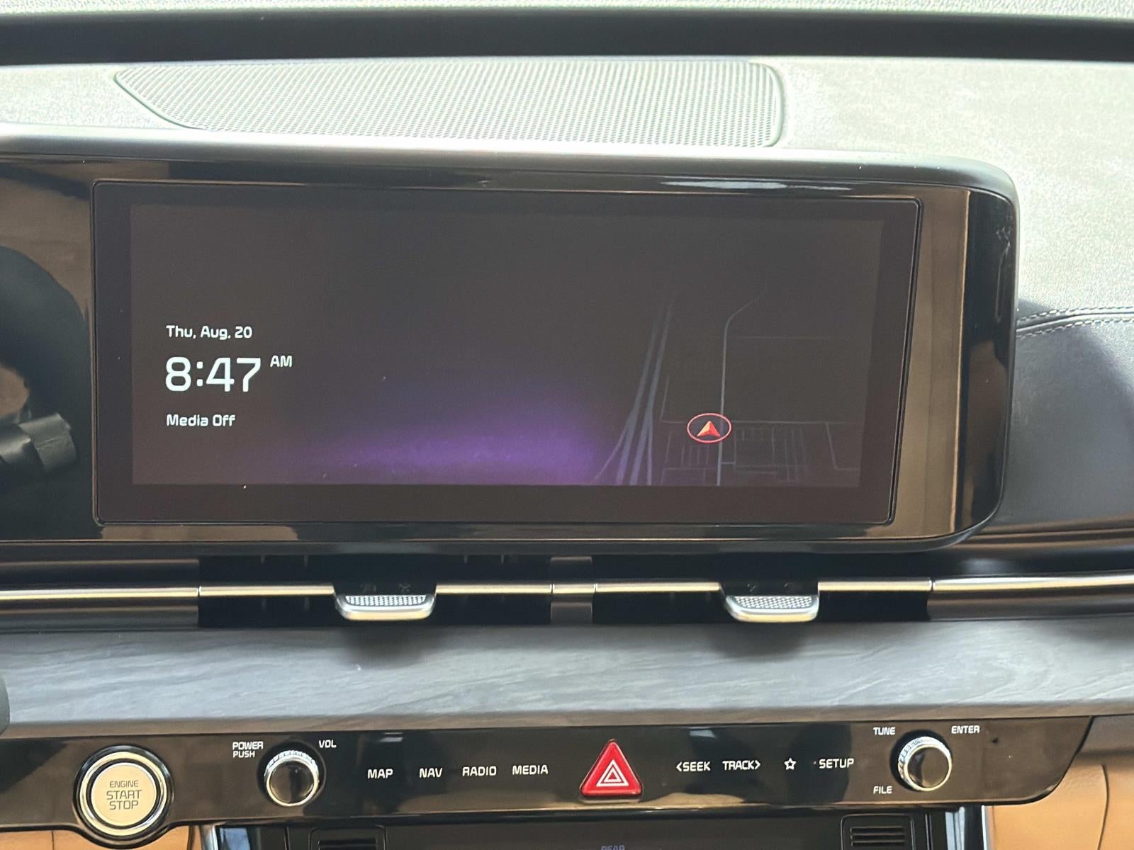 2024 Kia Carnival EX