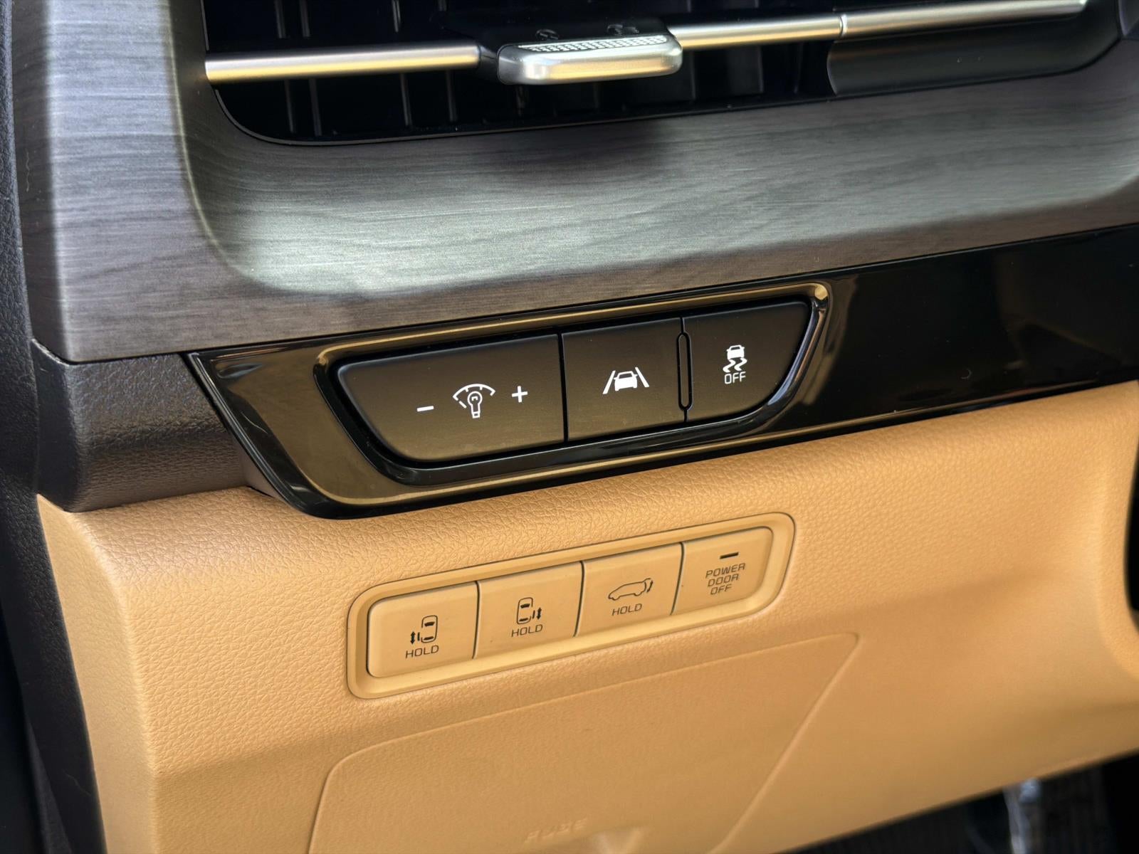 2024 Kia Carnival EX