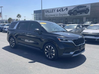 2023 Kia Carnival EX