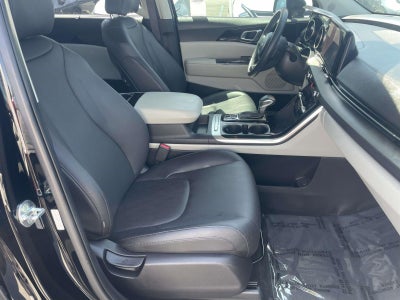 2023 Kia Carnival EX
