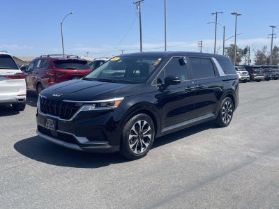 2023 Kia Carnival EX