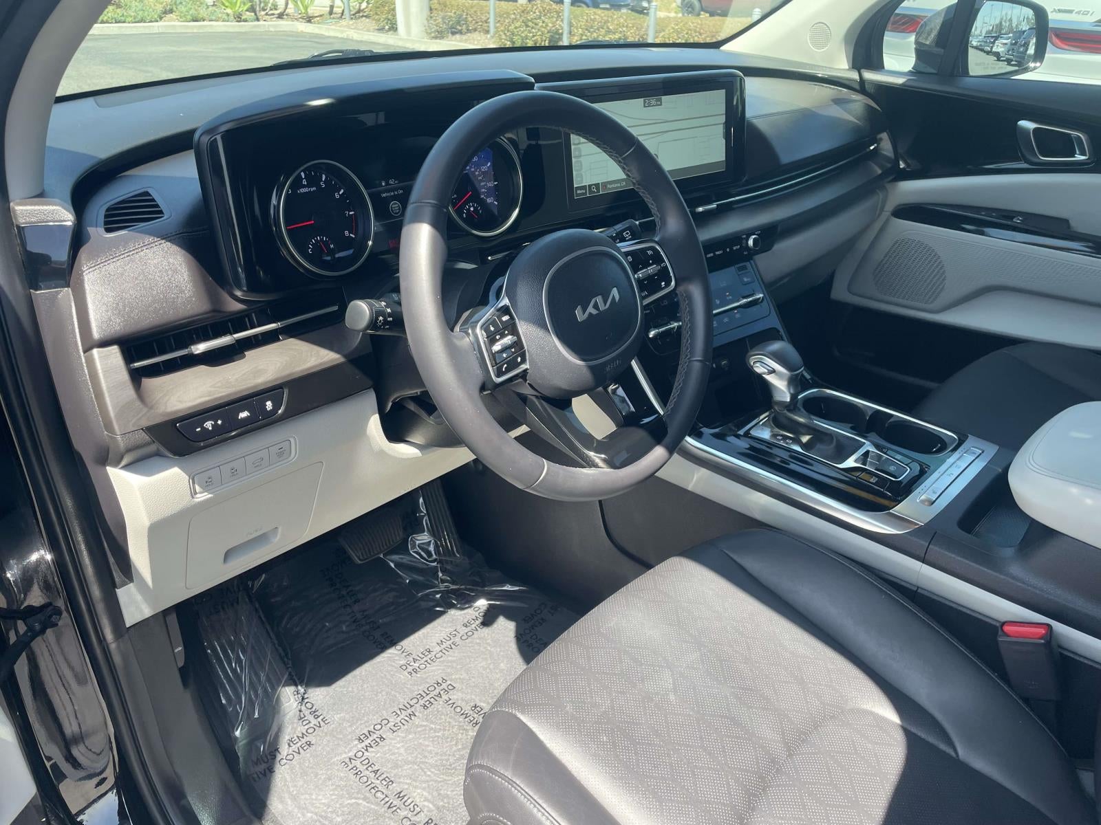 2023 Kia Carnival EX
