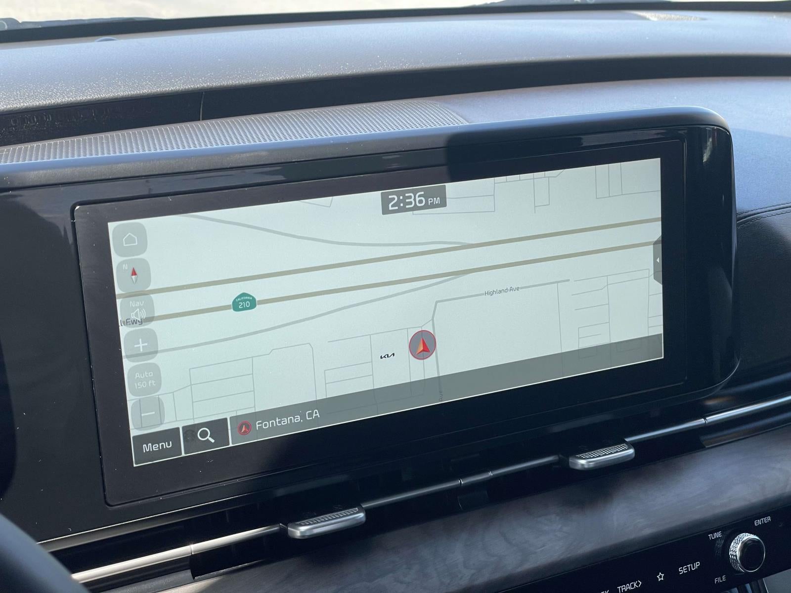 2023 Kia Carnival EX