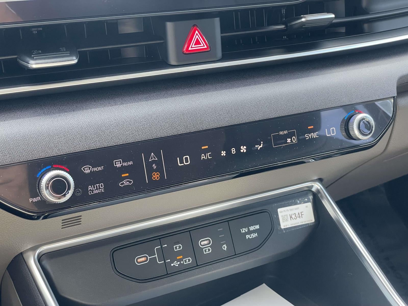 2026 Kia Carnival EX