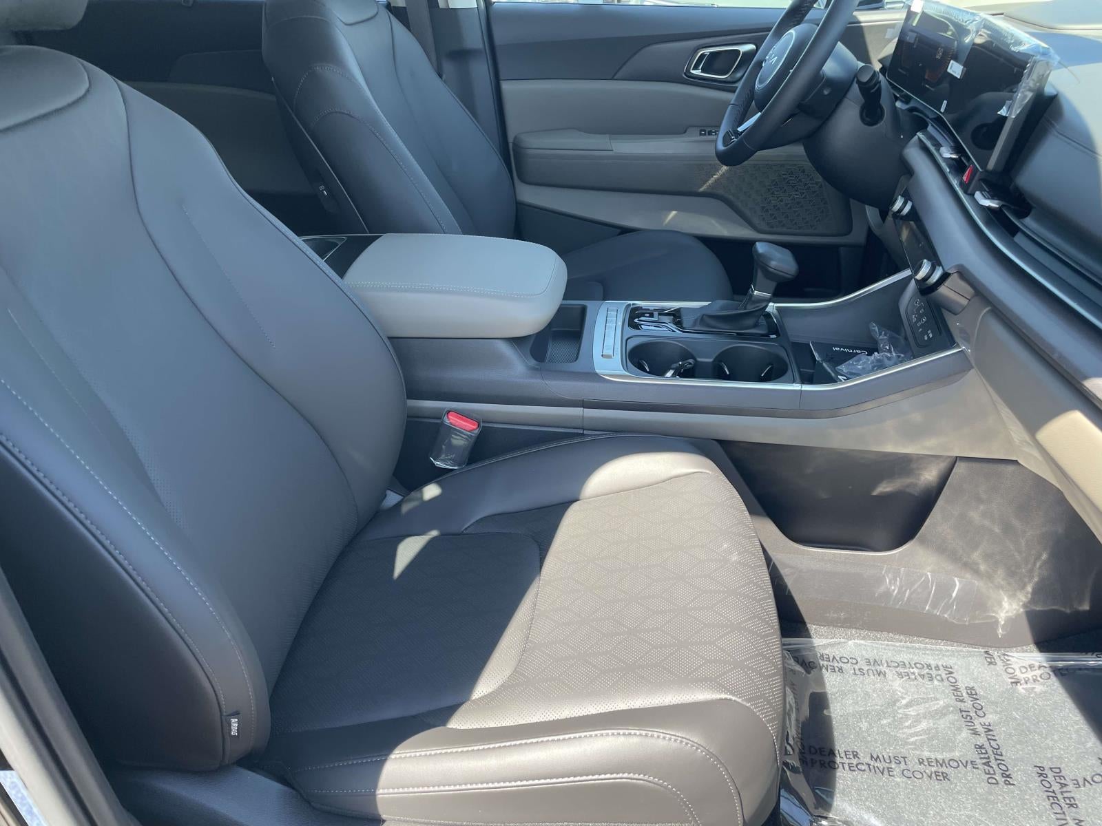 2026 Kia Carnival EX