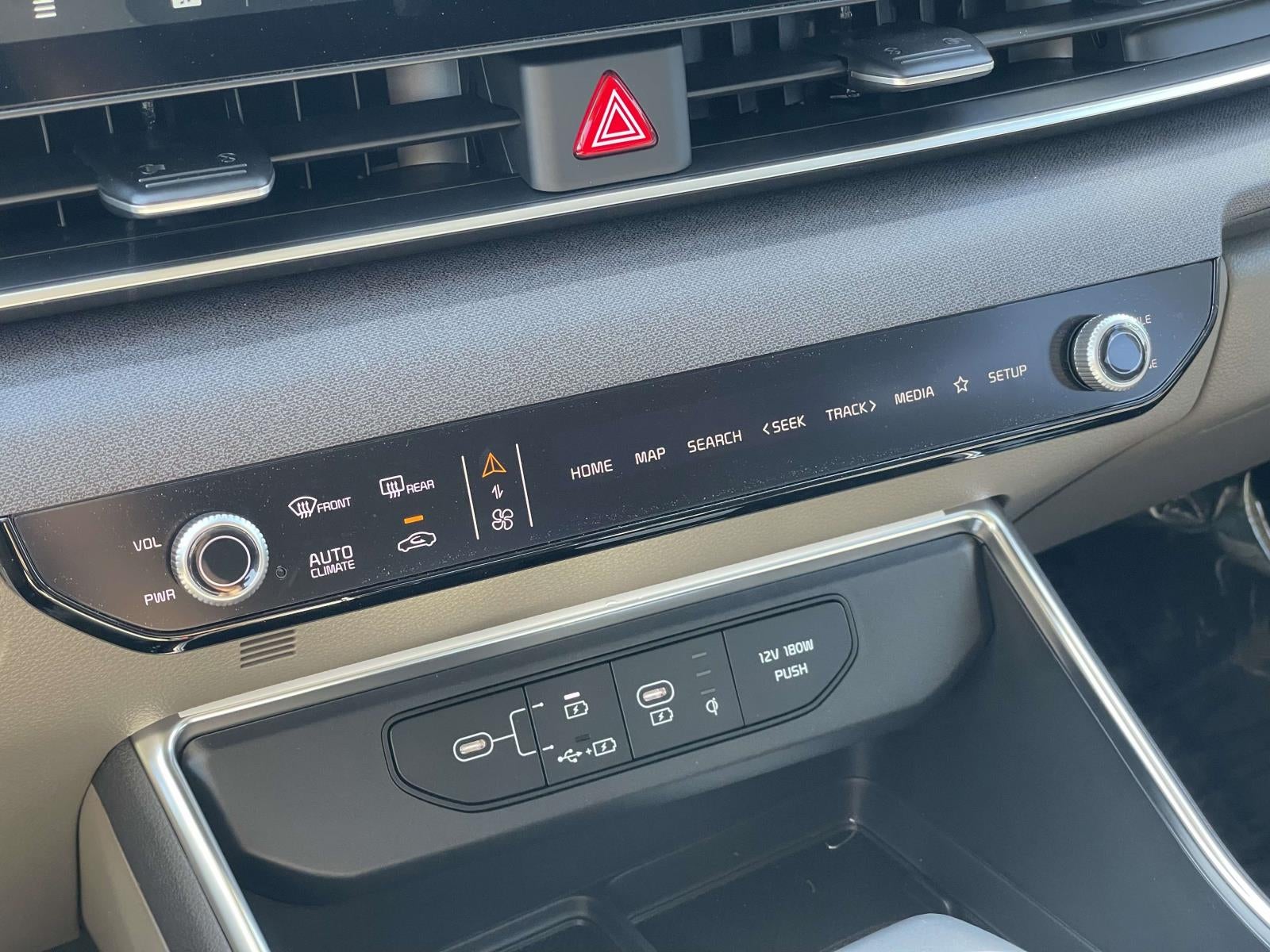 2026 Kia Carnival EX