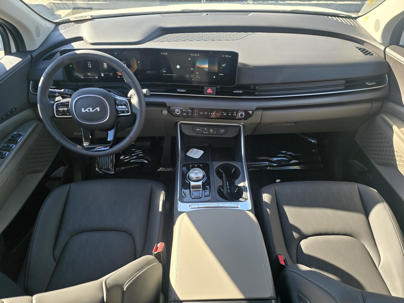 2026 Kia Carnival Hybrid EX