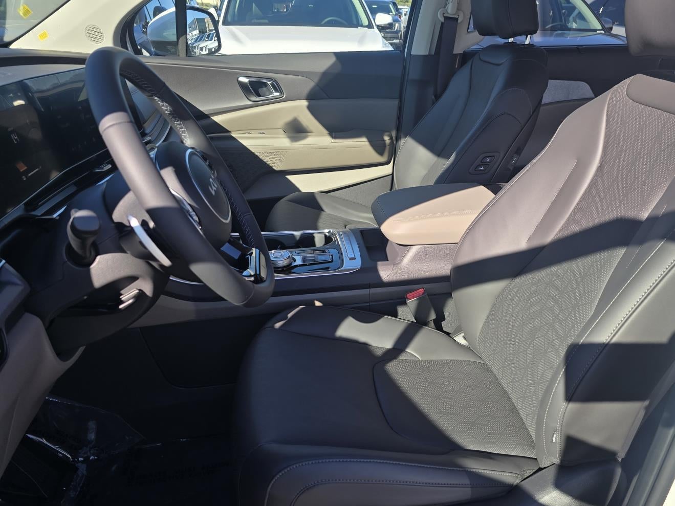 2026 Kia Carnival Hybrid EX