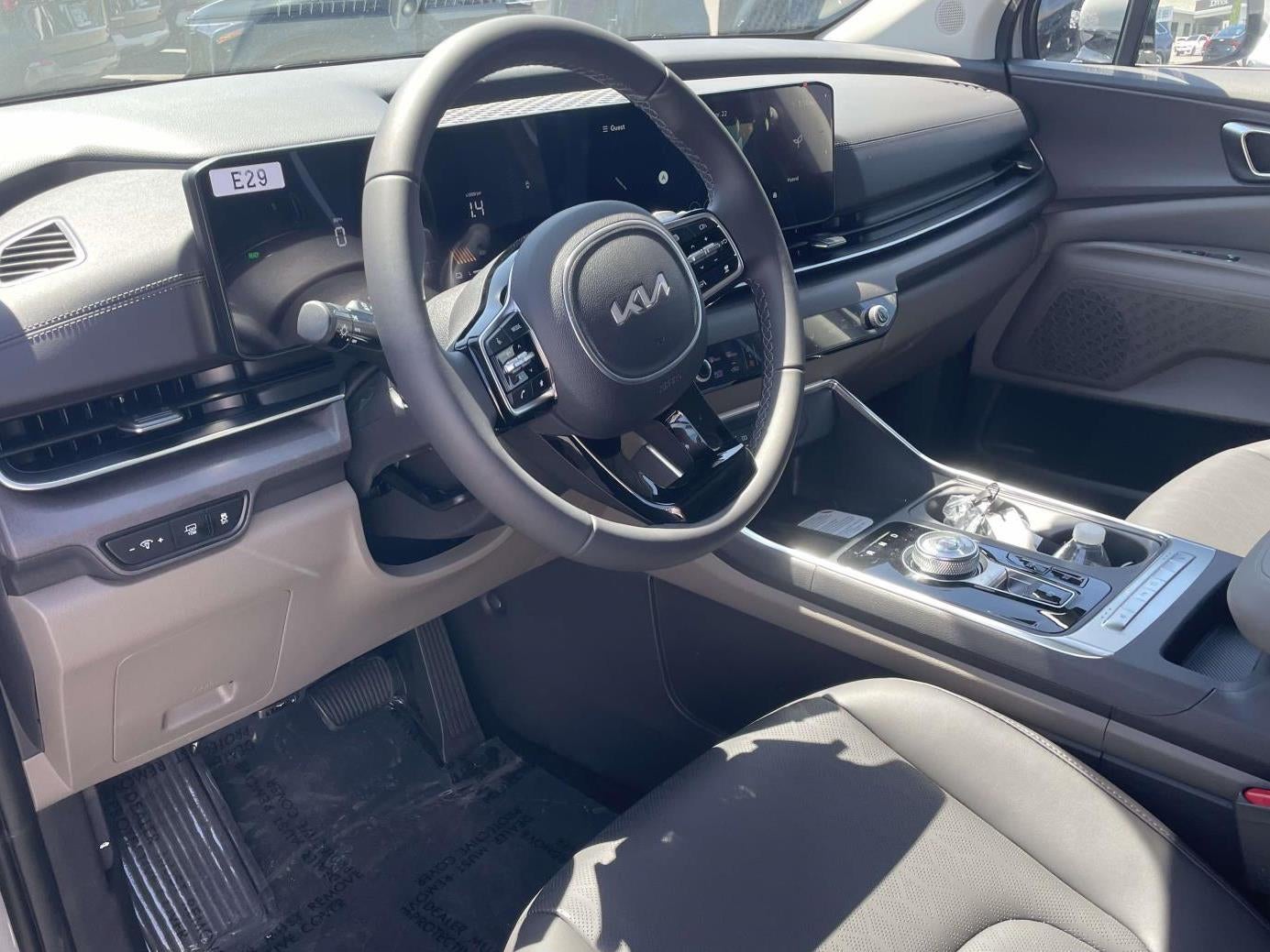 2026 Kia Carnival Hybrid EX