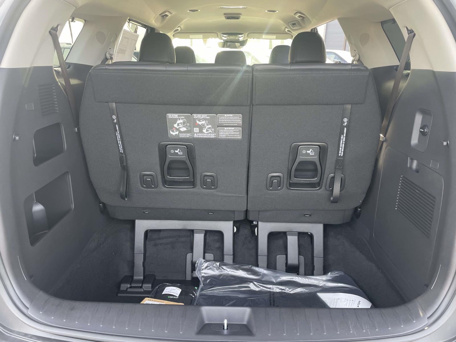 2026 Kia Carnival Hybrid EX