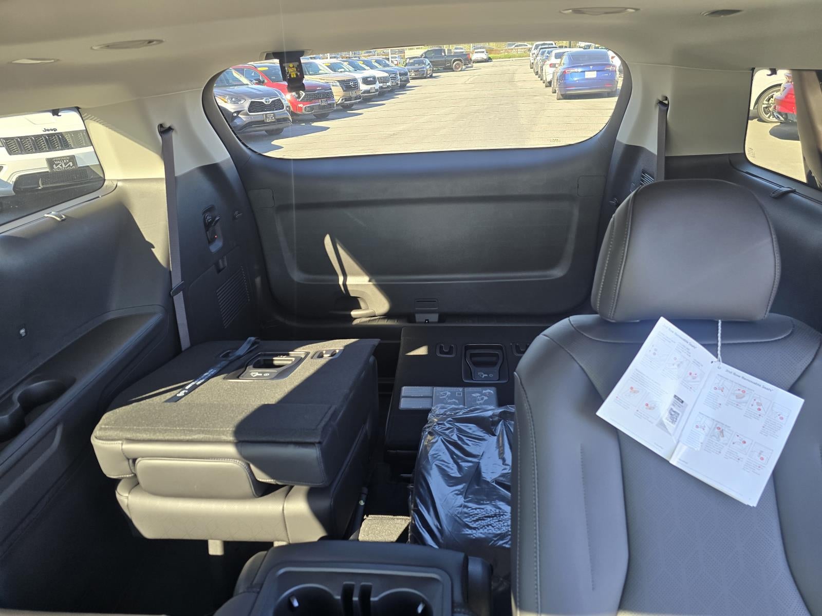 2026 Kia Carnival Hybrid SX