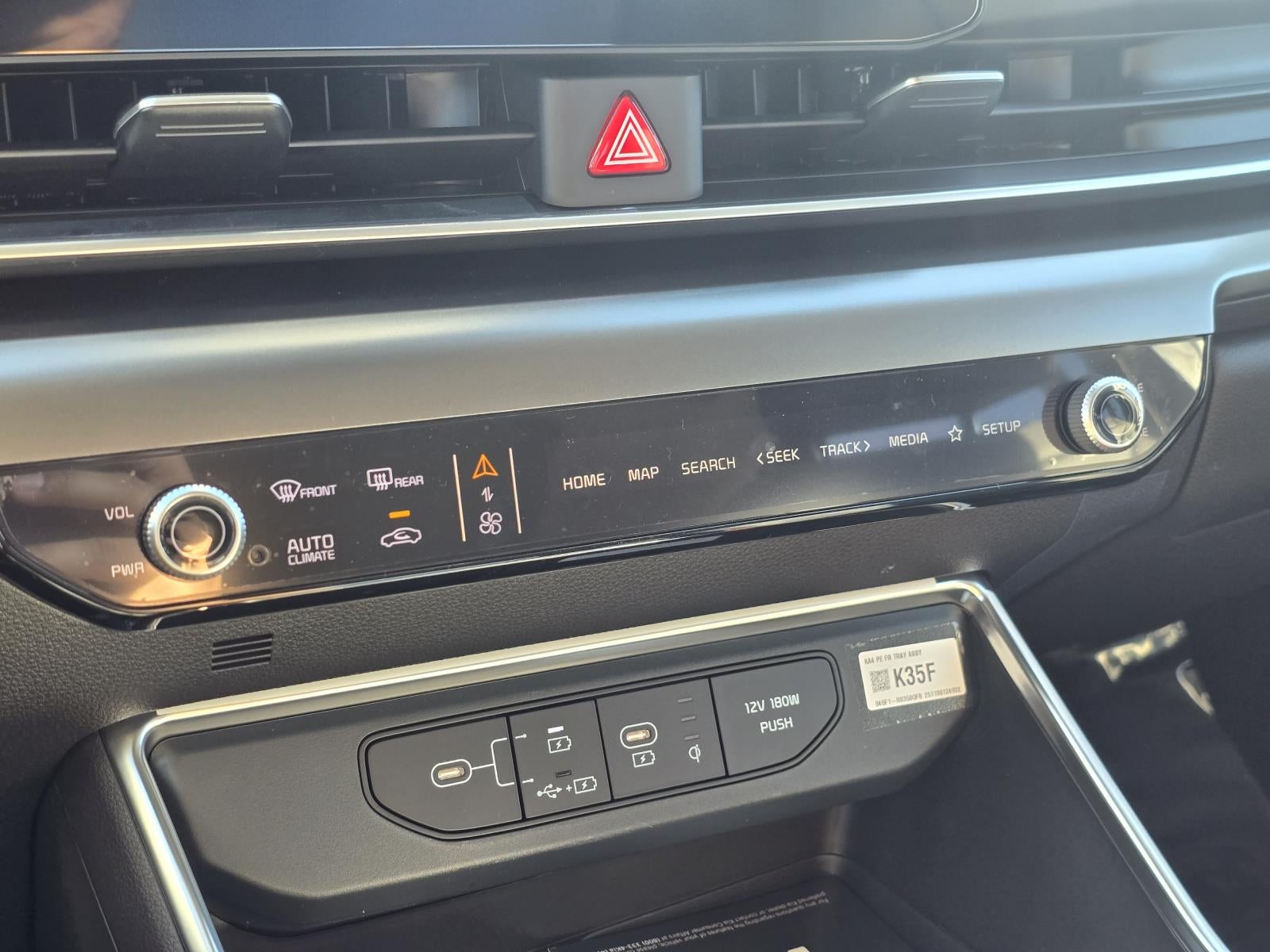 2026 Kia Carnival Hybrid SX