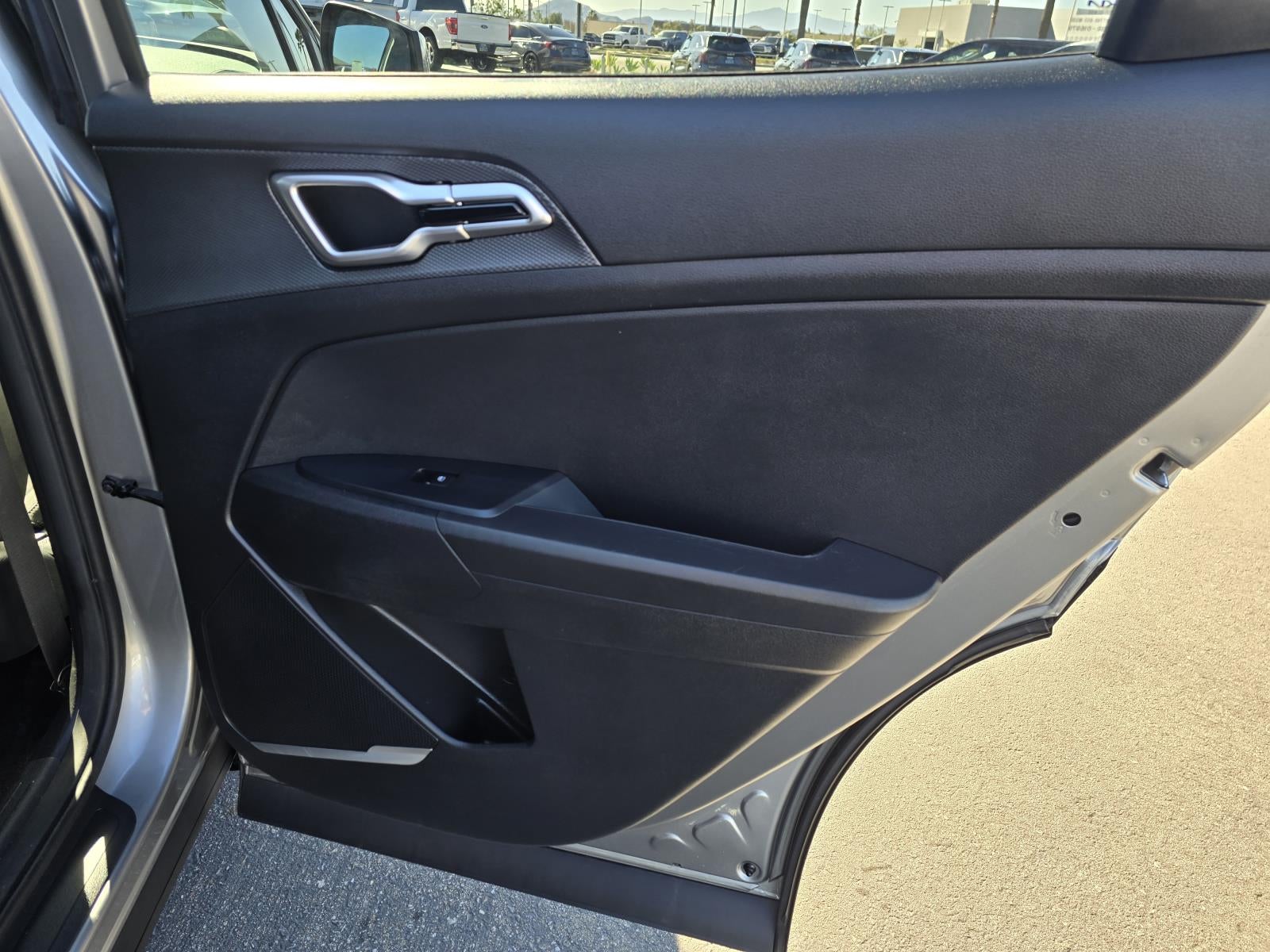 2024 Kia Sportage LX