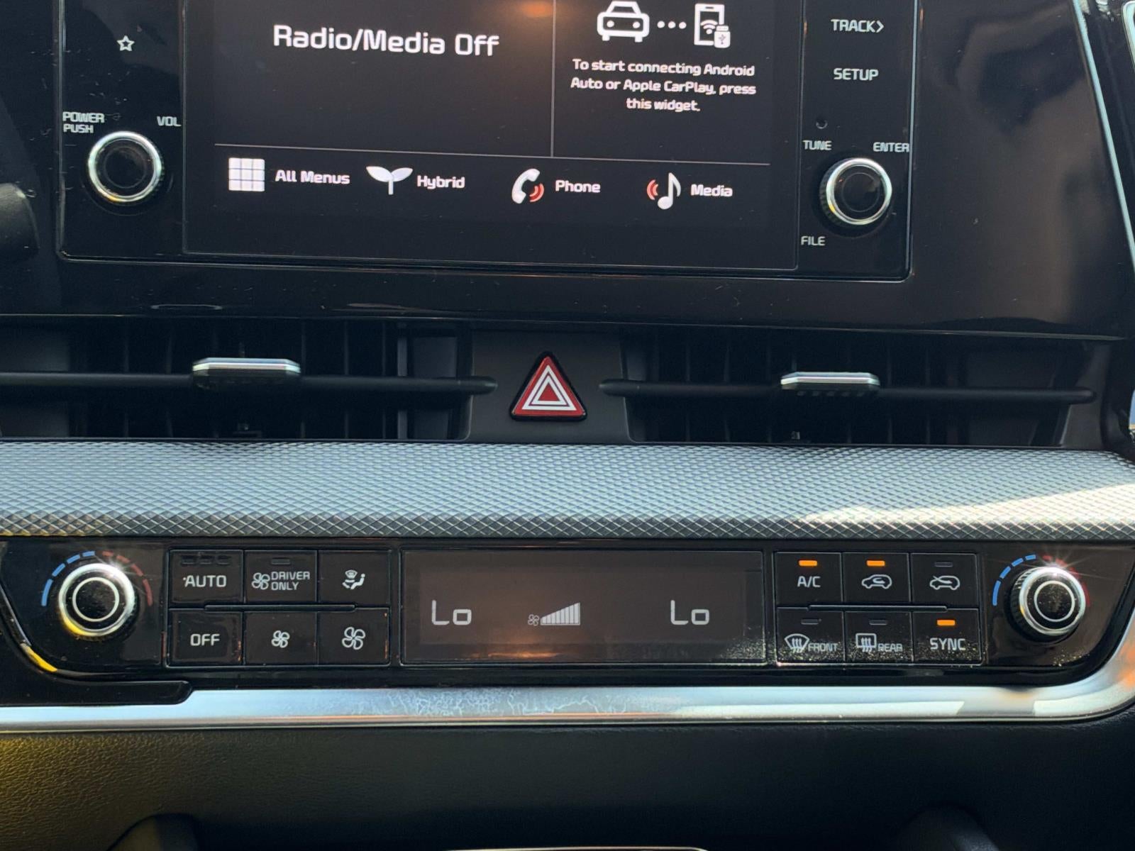 2024 Kia Sportage Hybrid LX