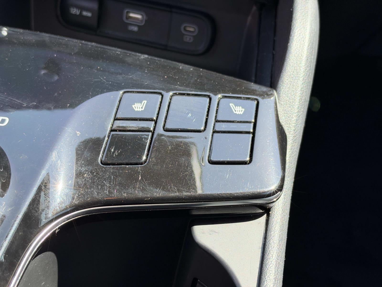 2024 Kia Sportage Hybrid LX