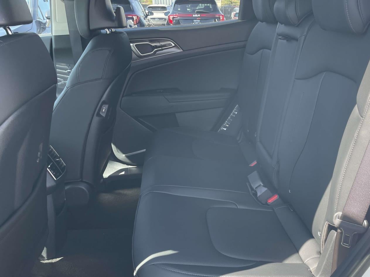 2026 Kia Sportage Hybrid Base