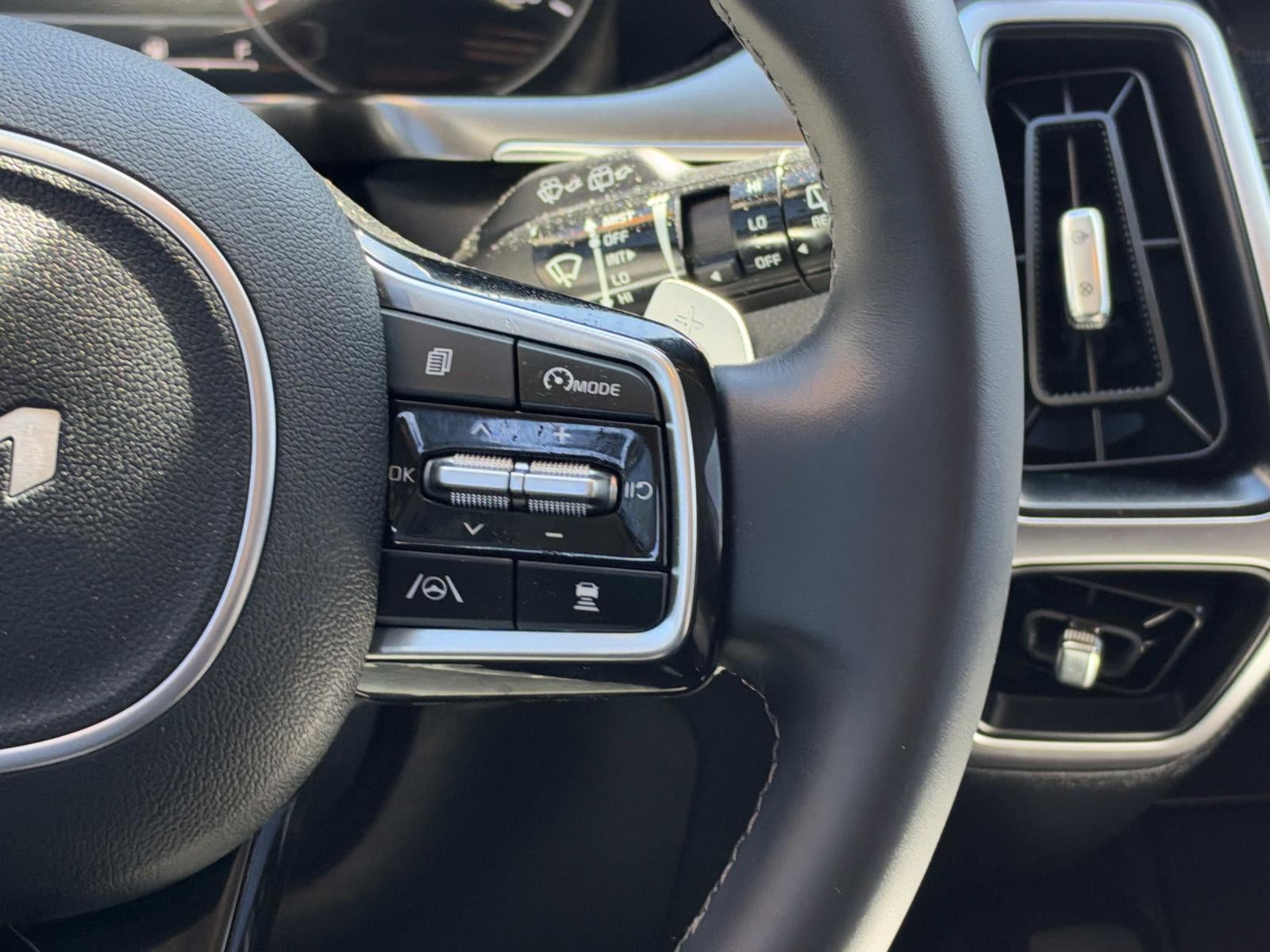 2023 Kia Sorento Hybrid EX