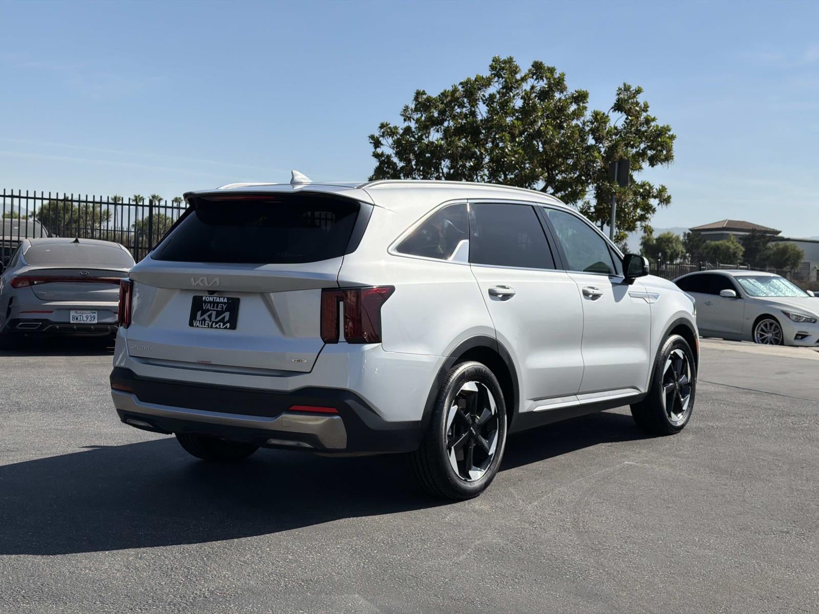 2025 Kia Sorento Hybrid EX