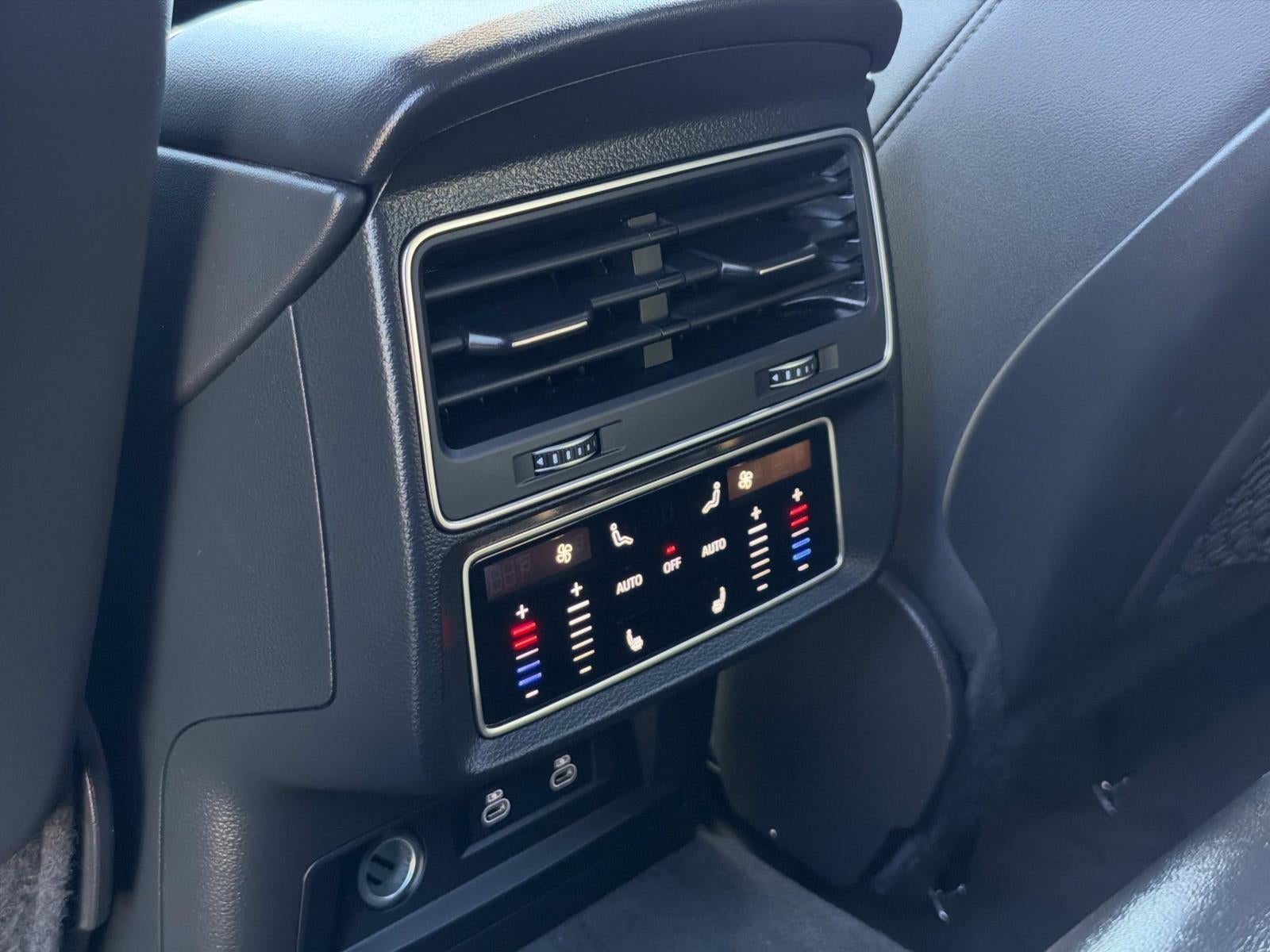 2023 Audi Q7 Premium Plus