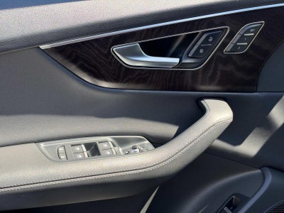 2023 Audi Q7 Premium Plus
