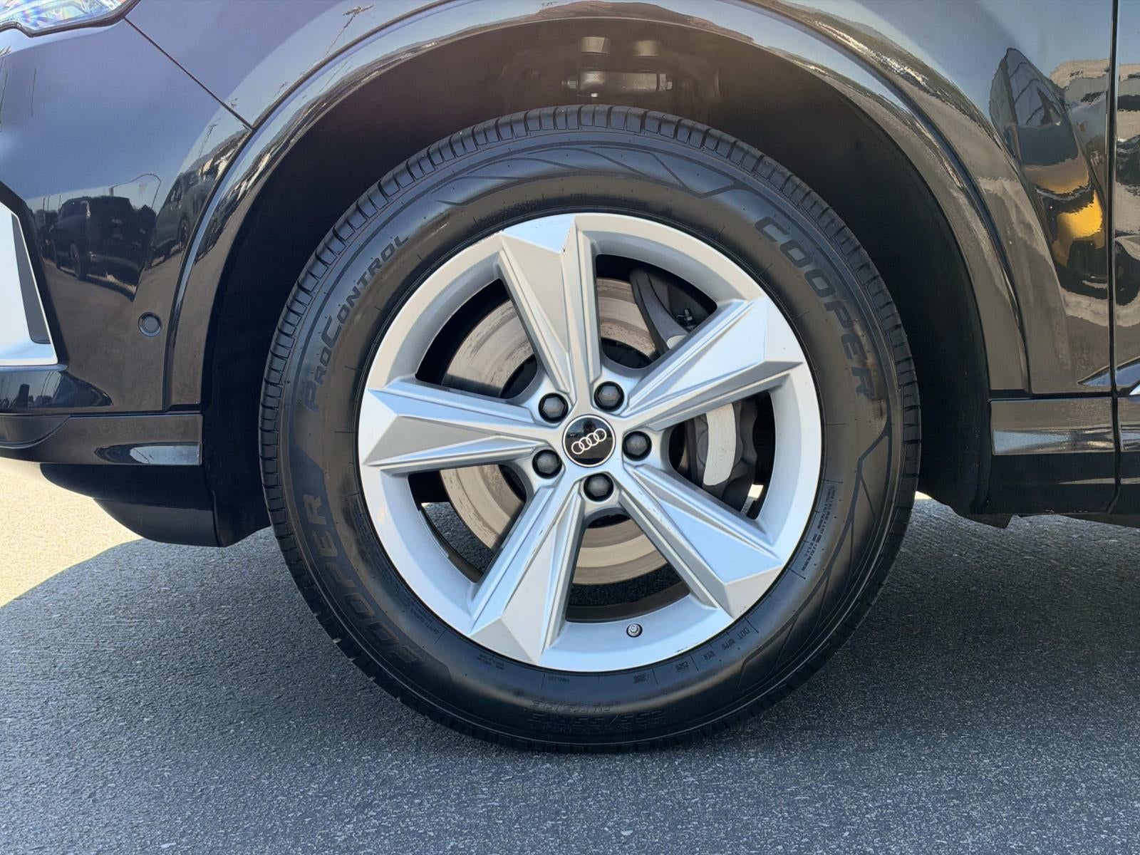 2023 Audi Q7 Premium Plus