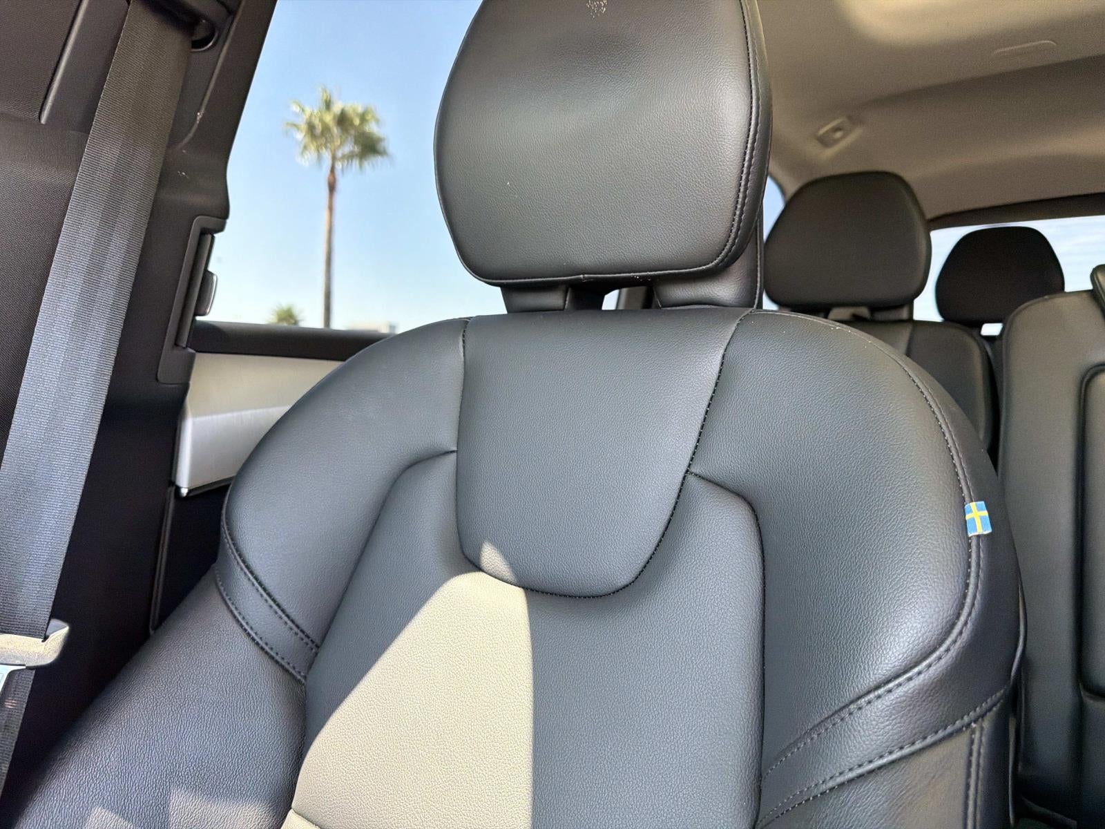 2023 Volvo XC90 Core