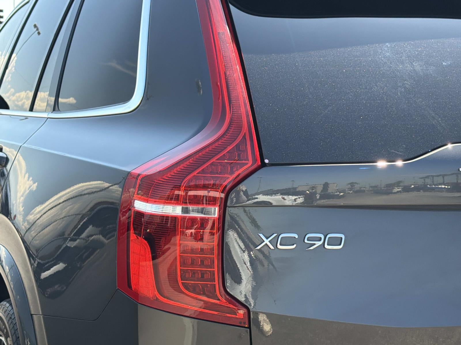 2023 Volvo XC90 Core
